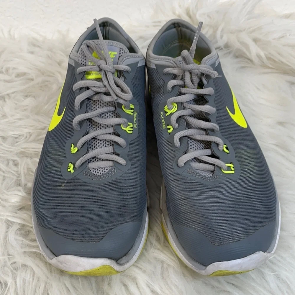 Nike Flex Supreme TR Cool Grey/Volt-Pure Platinum Size 7.5